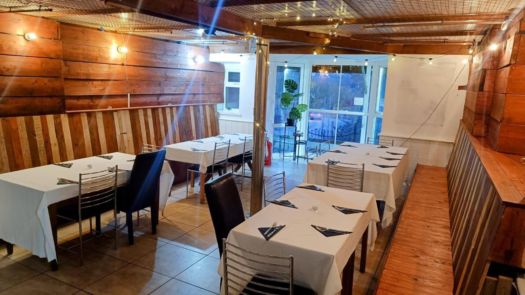 Rose And Crown Hotel & Hope And Anchor Bar Goodwick Ngoại thất bức ảnh